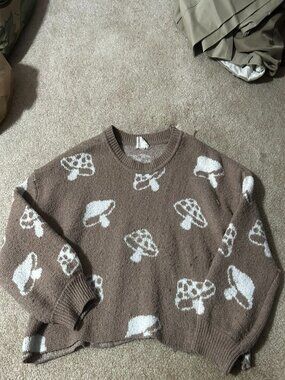 Women's Hippie Rose Crop Top Sweater Mushrooms